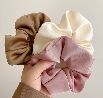 Velvera Silk Scrunchie